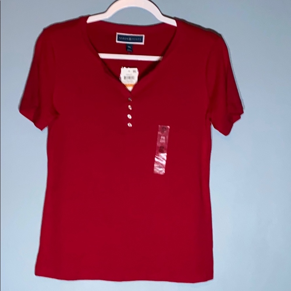 NWT Karen Scott Red Amore Henley